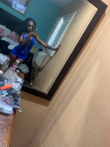 San Jose Petite Independent Companion (Outcalls, Incalls, Cardates) — Discreet Experience - 1