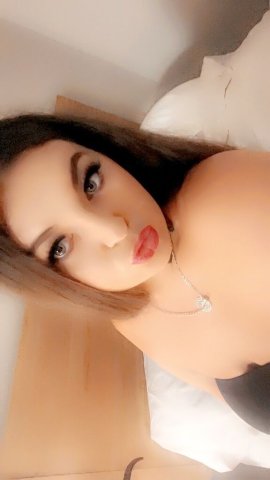Late-Night In-Calls & Outcalls Female Escort — Fayetteville, AR - 1