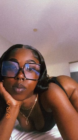 Baton Rouge Female Escort — slim-thick soft vibe, nympho & wet - 1