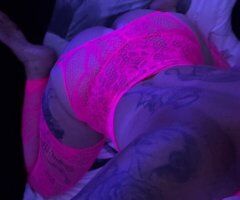 MILF Outcall & FaceTime Show (New in Town) - Image 7