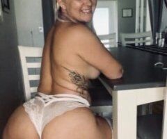 41-Year-Old Mom Female Escort in Denver for VIP Incall, Outcall, or Car Call/Hotel - Image 4