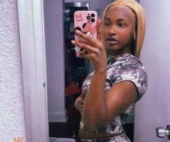 Green Bay Female Escort — Slim-Thick YT Girl - Image 4