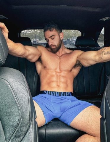 Very TALL and CLEAN 💦 your Master avilable for OUTCALL and INCALL - 1