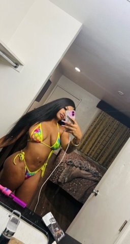 Orange County Female Escort — Quick Visit, Half-Hour & Hour Text Special - 1