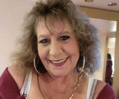 Pittsburgh MILF + TS duo 3-way incall (pair only) - Image 4