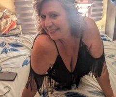 Pittsburgh MILF + TS duo 3-way incall (pair only) - Image 7