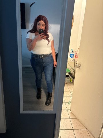 Veronika — Orange County Rehab Day Special (GFE 1-Hour Covered) - 1