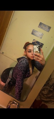 Slim Thick Mami  — No Bare Anything, Video Must Verify - 1