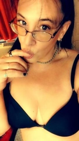 Reno, NV Female Escort — Incall & Outcall, Discreet and Clean - 1