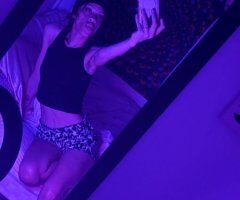 Wichita Kansas Female Escort — Petite-friendly, calm and patient - Image 4