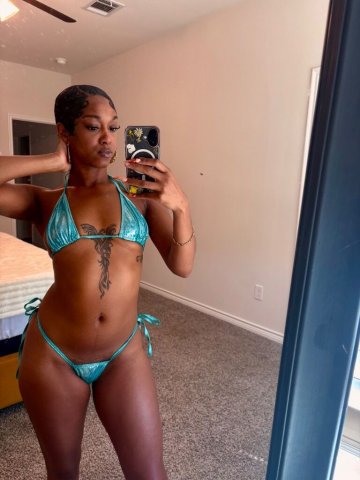 Jacksonville Female Escort — Petite sexc services - 1