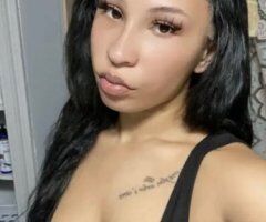Batesville Female Escort — Outcalls & Incalls, Late-Night Visits - Image 4