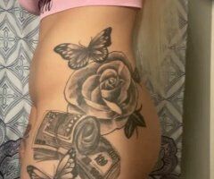 Batesville Female Escort — Outcalls & Incalls, Late-Night Visits - Image 5