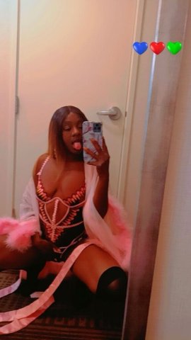 Visalia Female Escort — Discreet In-Calls, Outcalls, Cars, Dates - 1