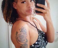 Memphis Female Escort — Soft Skin Support - Image 4