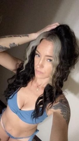 Charlotte Pineville Area Female Escort — In-Calls (8/3–8/5) - 1