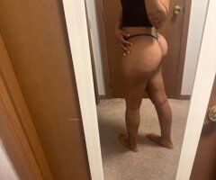 Tall long-leg beauty, 5'11 Milwaukee outcall only - Image 5