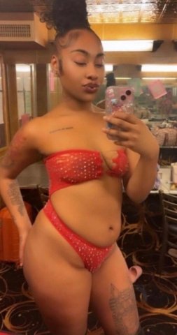 Oklahoma City Female Escort — Incalls & Outcalls - 1
