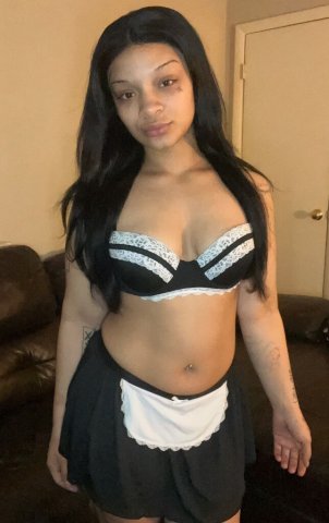 Brooklyn Female Escort — 2 girl special - 1