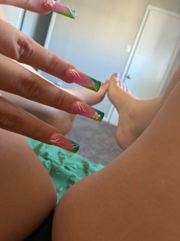 Squirt R US  (23) — discreet services, no bare/any nudity - 1