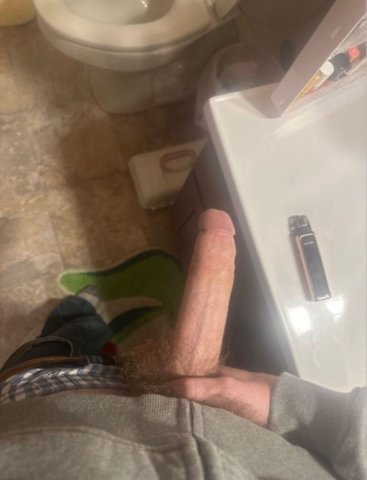 Smooth tight booty 9.ich dick 🍑😏 come enjoy your fantasies and kinks with me ;) - 1