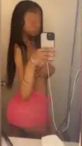 Pittsburgh Female Escort — Cum Play & Cum Tribute - 1