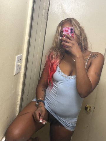 Memphis Female Escort — No Bare - 1