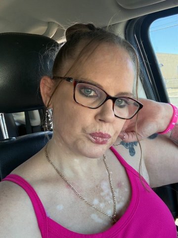Laughlin In-Call Sex at Tropicana Hotel — Thick, Curvy Blonde - 1