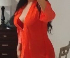 Palm Springs escorts - Latina Mature Escort in Palm Desert — 30 & 60 Minute Sessions
