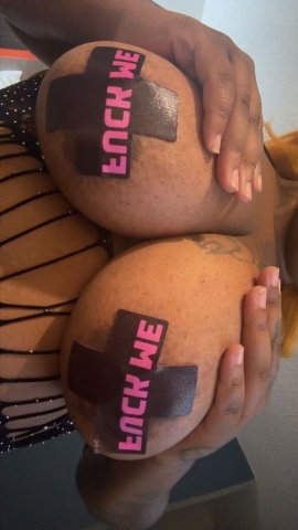 Indianapolis Female Escort — Incalls & Outcalls, White/AA/Haitian/African/Mexican/Arab - 1