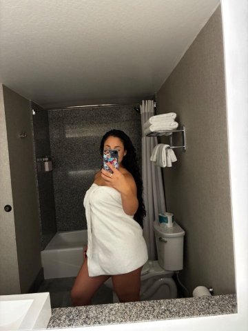 Reno, NV Female Escort — In-Call Car Dates (Car Date Only) - 1