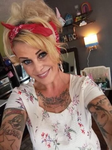 Cincinnati Female Escort — Outcalls + Half-Hour Service Pricing (QV/HH/HR) - 1