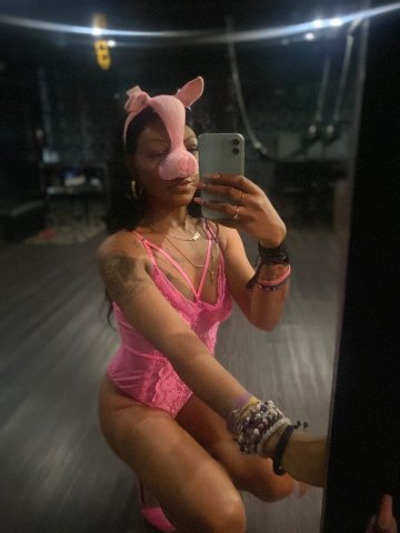 Boise, ID Female Escort — In-calls/Out-calls, Fetish-Friendly - 1