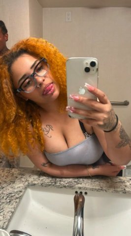 Jacksonville Female Escort — In-room Relaxation & Content Sales (No Outcalls) - 1
