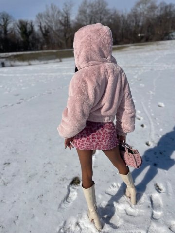Petite Babe in Virginia Beach — Desie (Outcalls + Car Dates) - 1