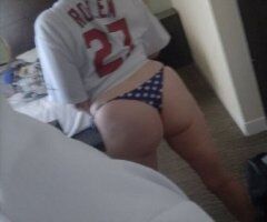 St. Louis escorts - South City MILF — 44, Discreet Fun-Size Curves (Text Me)