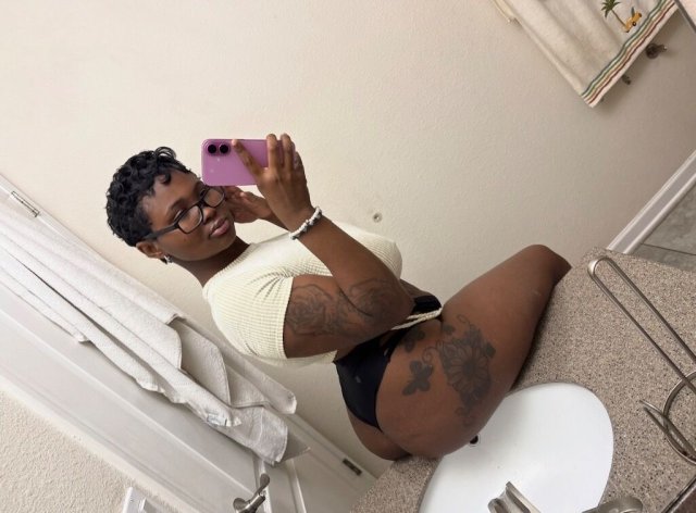 Miami Female Escort — QV Special + In-Calls - 1
