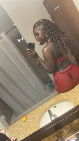 San Jose Female Escort — Chocolate-skinned exotic curvy woman (call & outcall) - 1