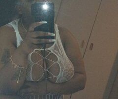 Richmond, VA Female Escort — Spanish Speaking, Incalls, Cocoa-Themed Service - Image 5
