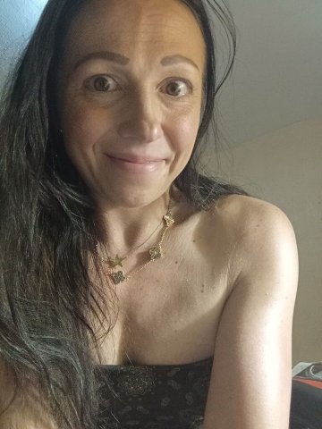 Palm Springs Petite Companion — GFE-Inspired Dates, Incall on Indio Blvd - 1