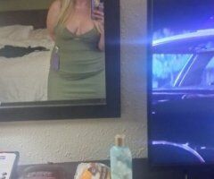 Blonde Hot Blonde for Monday Deep Tissue Massage & Adult Fun - Image 9