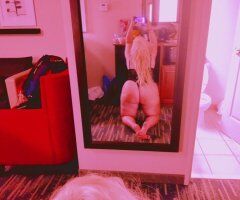 Blonde Hot Blonde for Monday Deep Tissue Massage & Adult Fun - Image 11