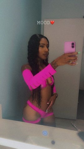 Inland Empire Female Escort — Carplay & Outcalls - 1