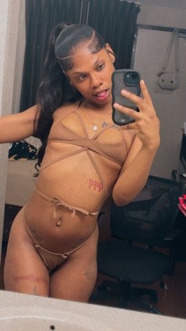 Charleston Female Escort — Incalls Only (24/40+), Foot Fetish Friendly - 1