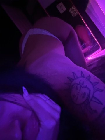 Fort Lauderdale Dominican Bombshell — Outcalls & Facetime, Gentlemen Only - 1