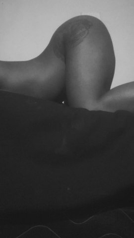 Greenville Female Escort — Short Princess (Slim & Chocolate) in Real Photos  - 1