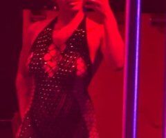 Milwaukee Female Escort — Thirsty Thursday massage sessions - Image 3