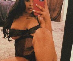 Bakersfield, California Upscale Slim Fit Female Escort - Image 5