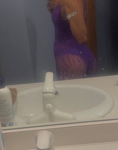 Great Falls Montana Female Escort — No Bare - 1