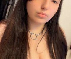 Warwick Woman Escort — discreet, independent outcalls & video sessions - Image 4